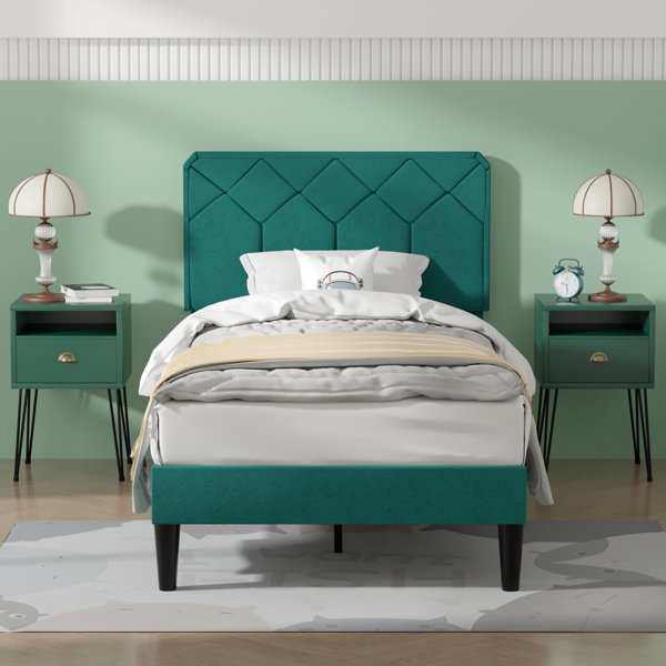 Oliver Kheya 3 Piece Bedroom Set Green Upholstered Bed and